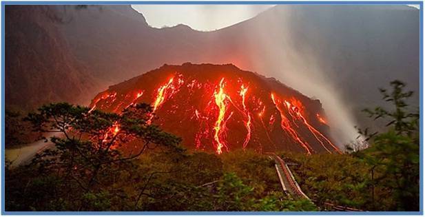 Gunung Kelud - Dedy Akas Website